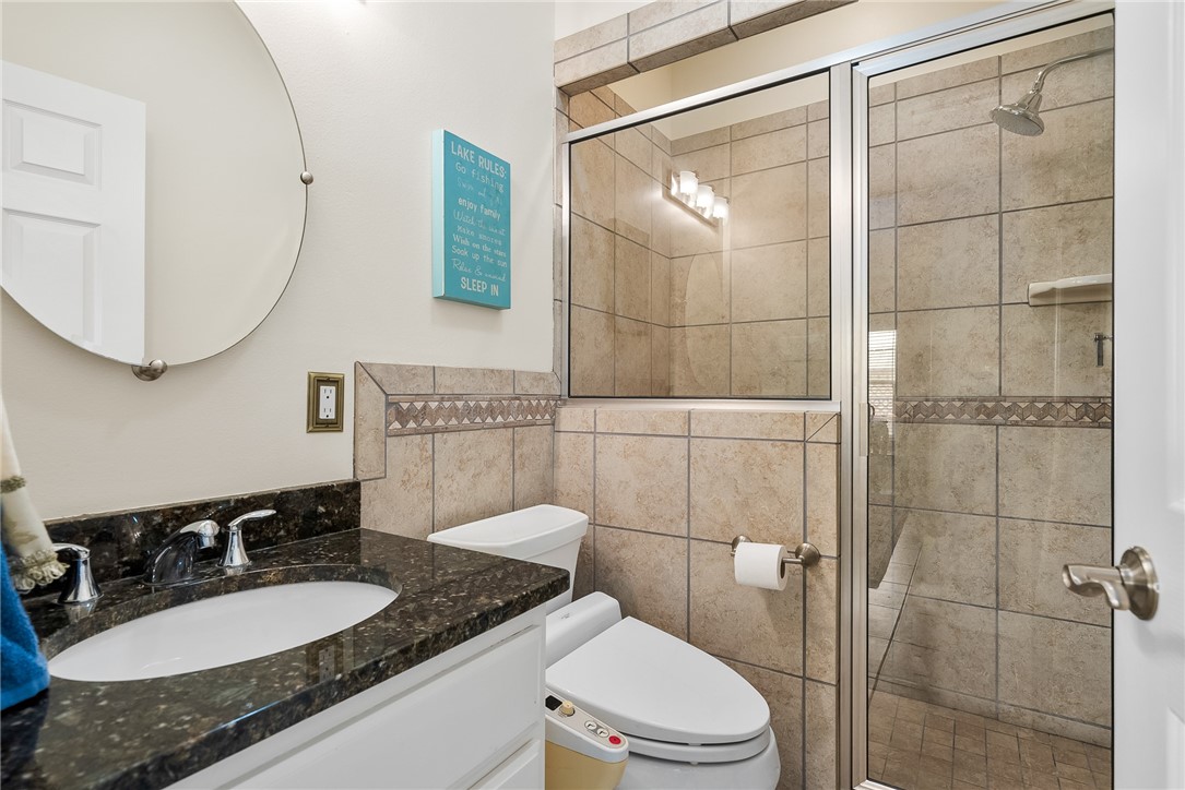 119 Ball St Property Photo 37
