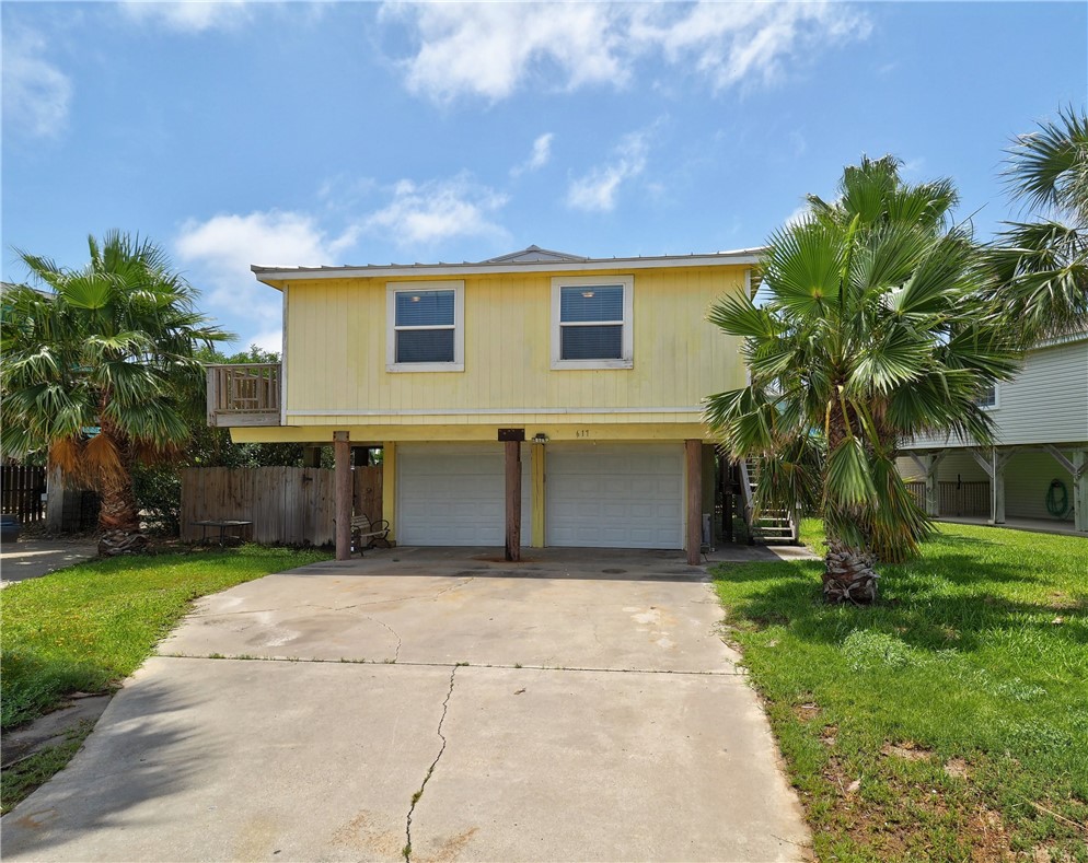 617 Pelican Property Photo 1