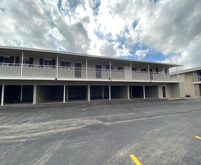 9850 La Branch Dr Property Photo 2