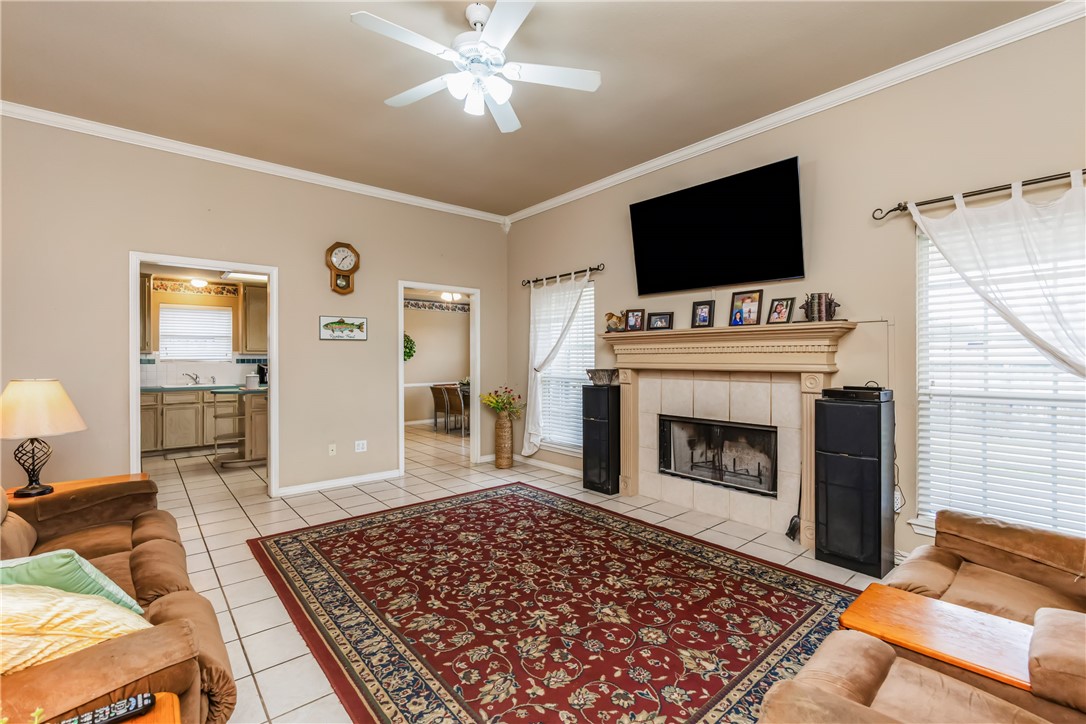 7306 Sun Valley Dr Property Photo 6