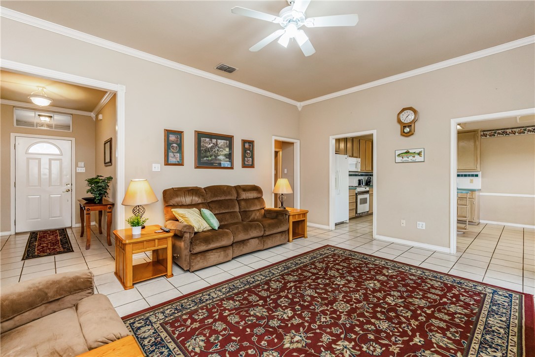 7306 Sun Valley Dr Property Photo 7