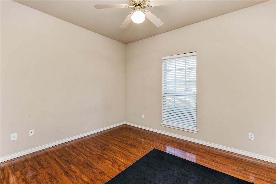 7306 Sun Valley Dr Property Photo 25