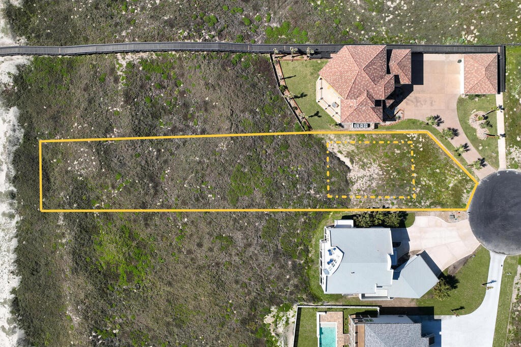 101 Beach View Dr Property Photo 3