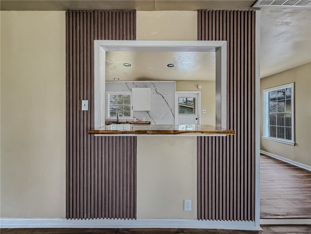 3437 Austin St Property Photo 10