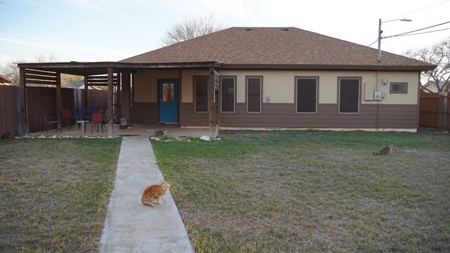 710 W Viggo St Property Photo 4