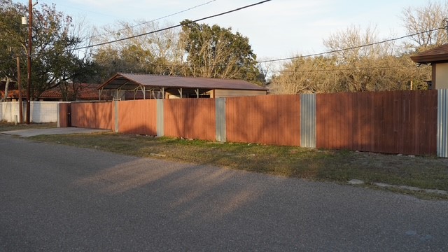 710 W Viggo St Property Photo 5