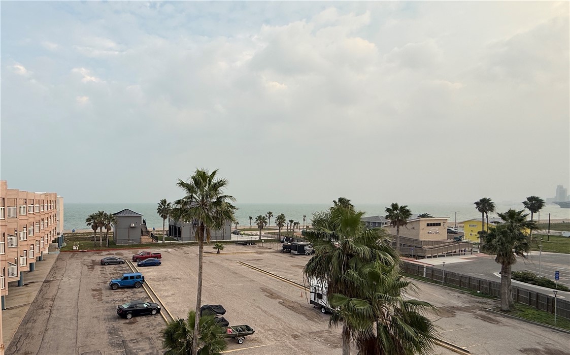 3938 Surfside Blvd 1336 Property Photo 2