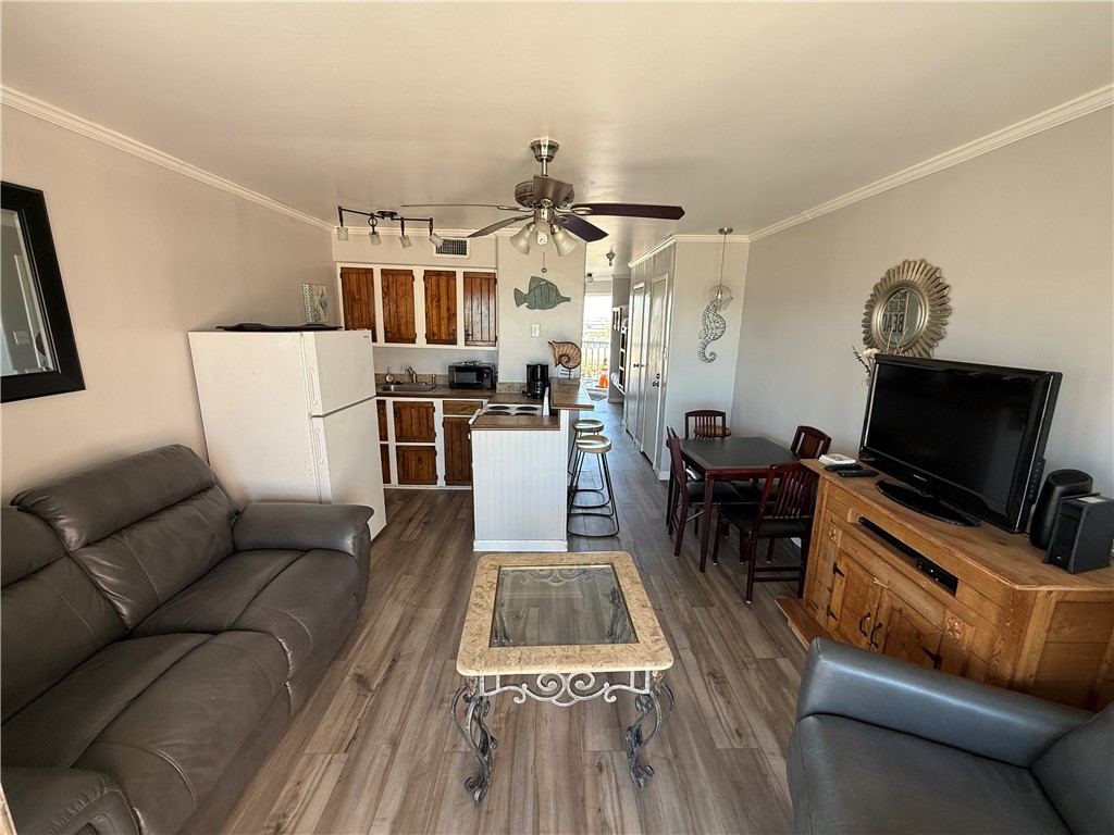 3938 Surfside Blvd 1336 Property Photo 3