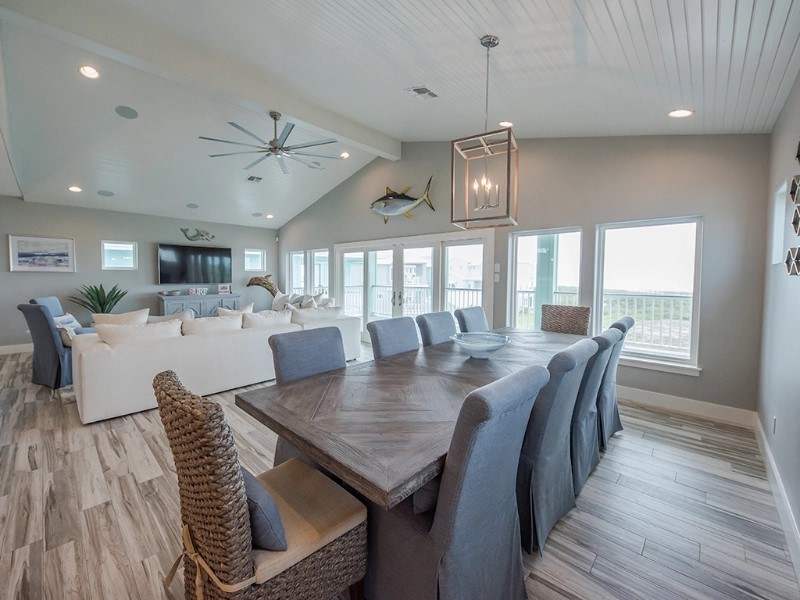 8125 Beach Break Dr Property Photo 5