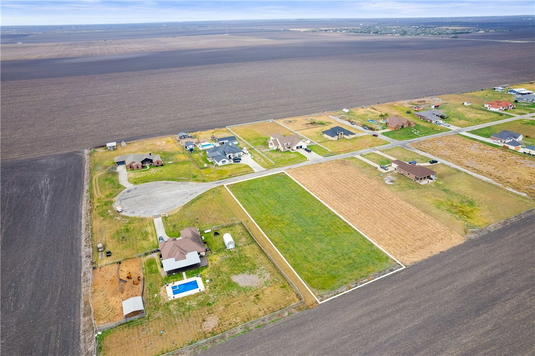 2324 Santa Maria Property Photo 2