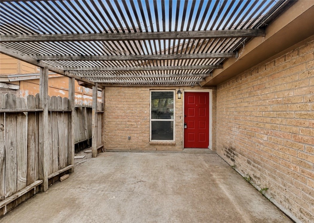6624 Hardwick Dr Property Photo 4