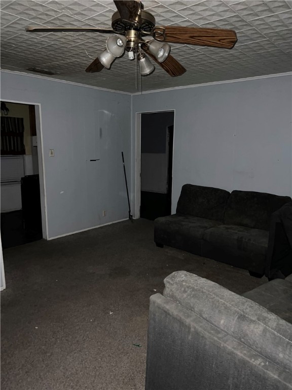 117 Massanet St Property Photo 5