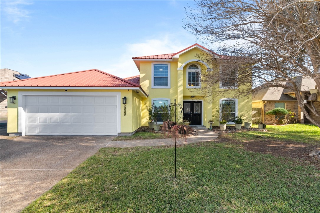 6822 Windy Creek Dr Property Photo 1