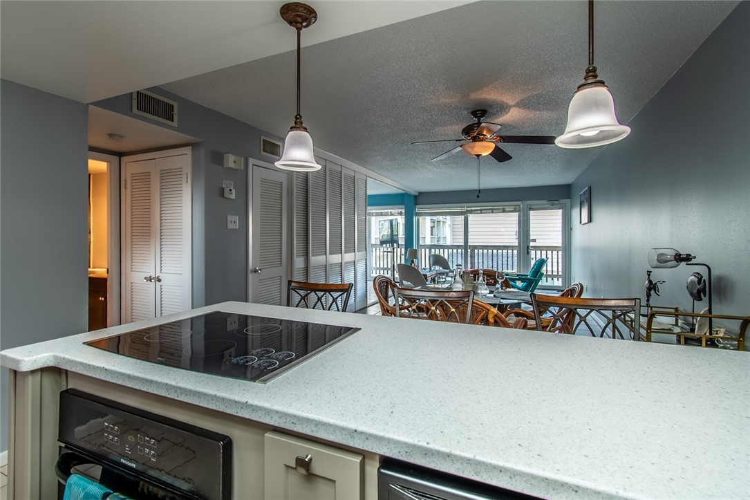 14810 Windward Dr 204 Property Photo 12