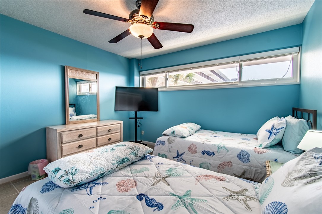 14810 Windward Dr 204 Property Photo 29