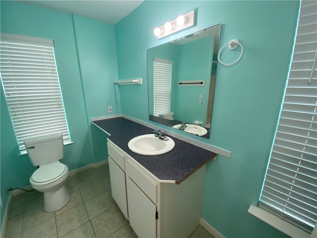 101 Donna Property Photo 22