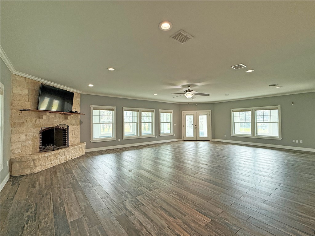 1622 12th St Property Photo 9