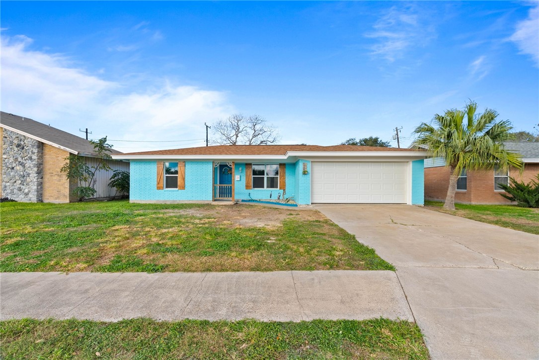 1703 Austin St Property Photo 1