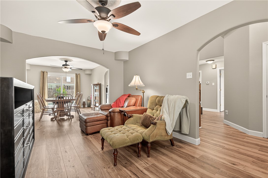 13822 Laffite Dr Property Photo 4