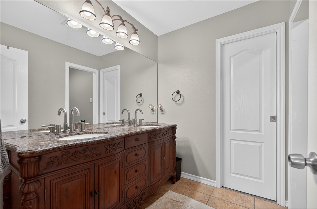 13822 Laffite Dr Property Photo 15