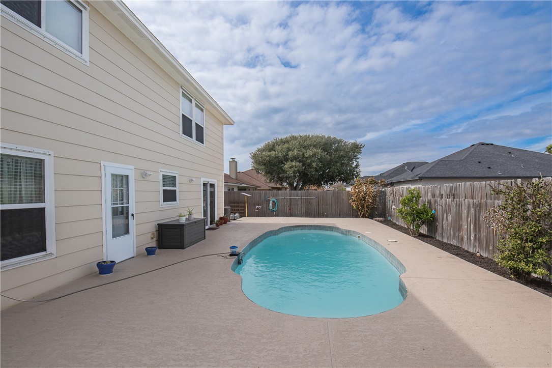 13822 Laffite Dr Property Photo 25