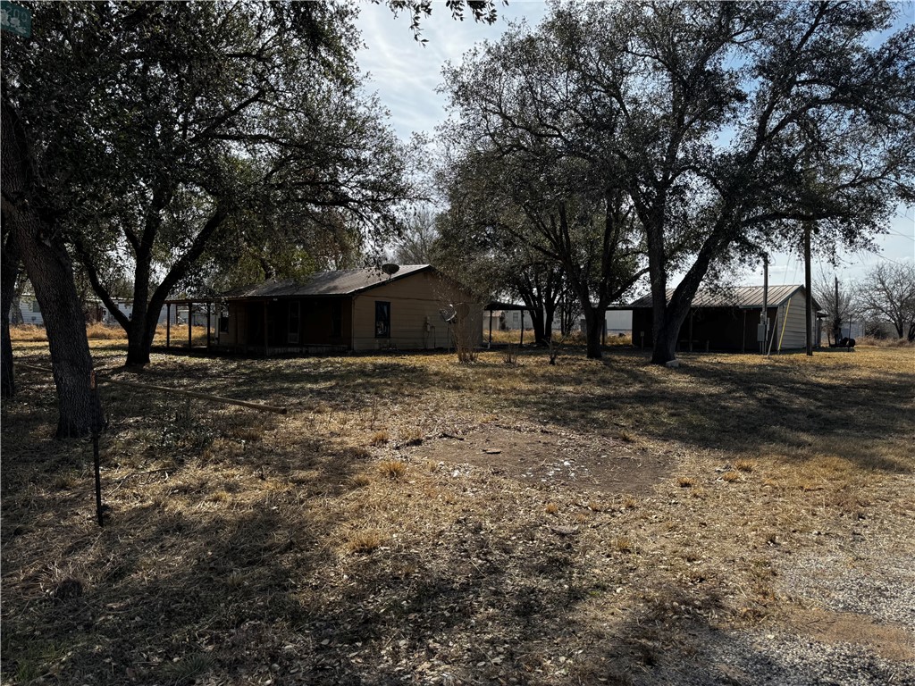204 Mineral St Property Photo 10