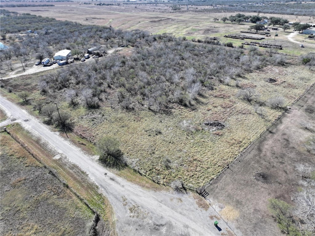 219 Nopal Dr Property Photo 3
