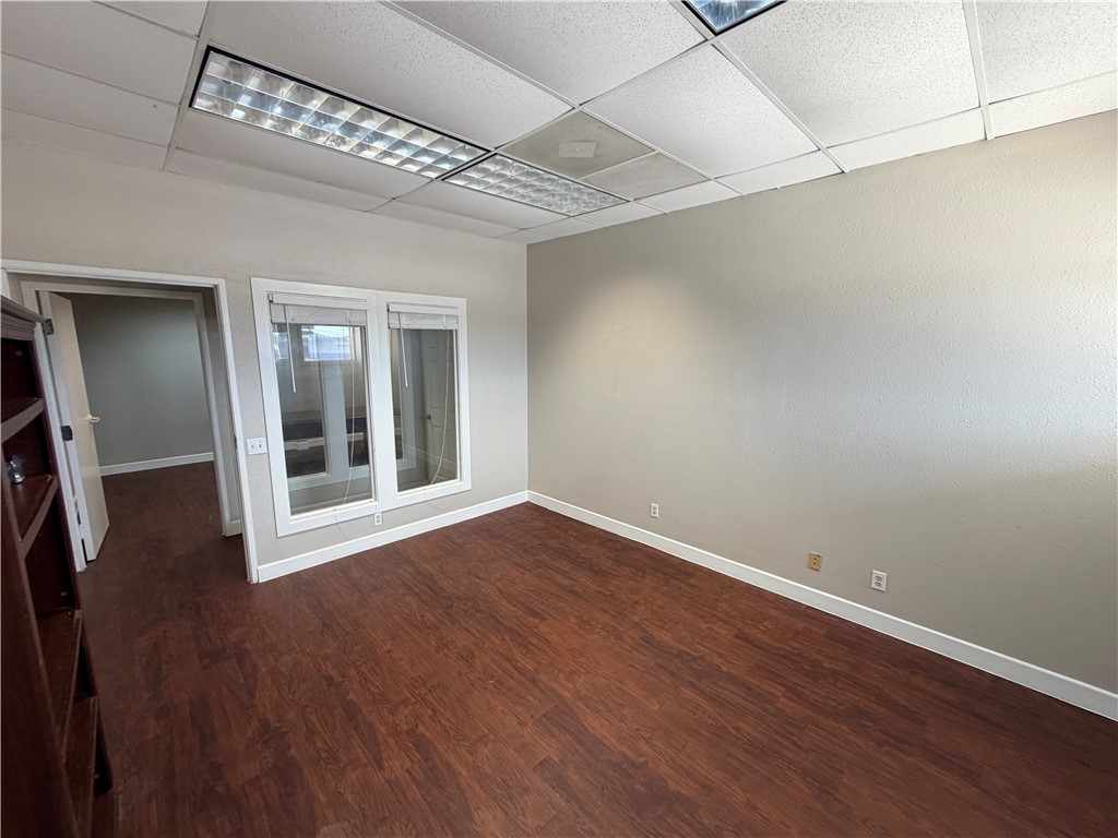 3902 S Port Ave 2 Property Photo 10