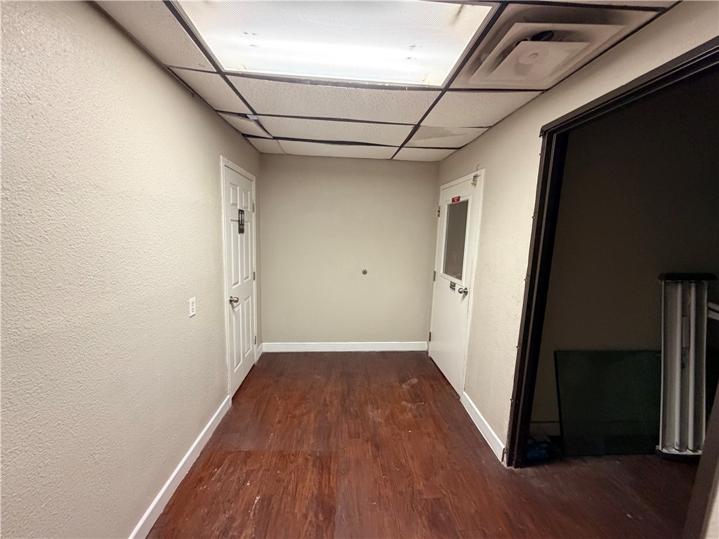 3902 S Port Ave 2 Property Photo 17