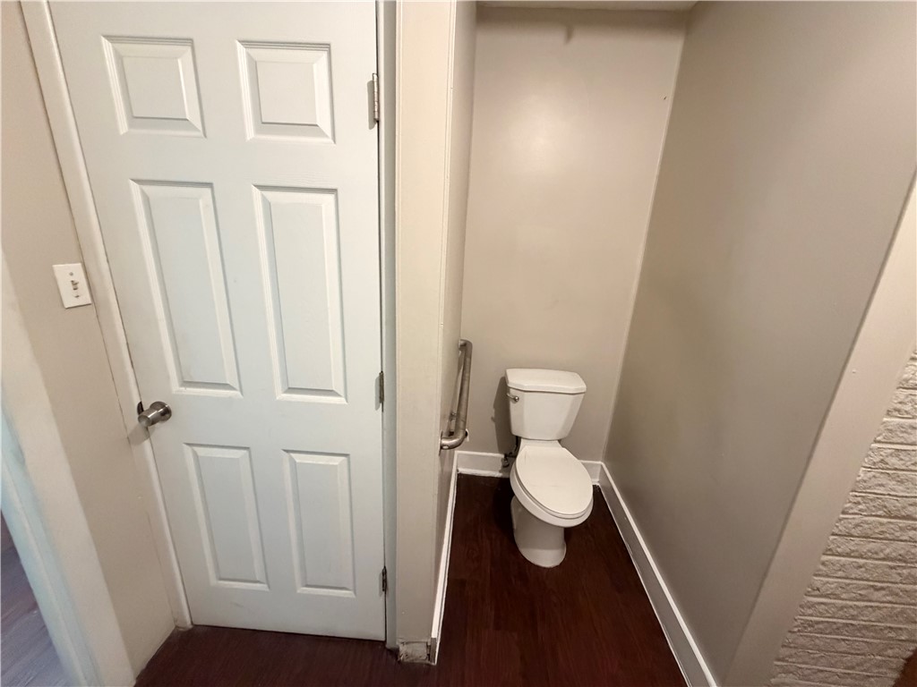 3902 S Port Ave 2 Property Photo 21