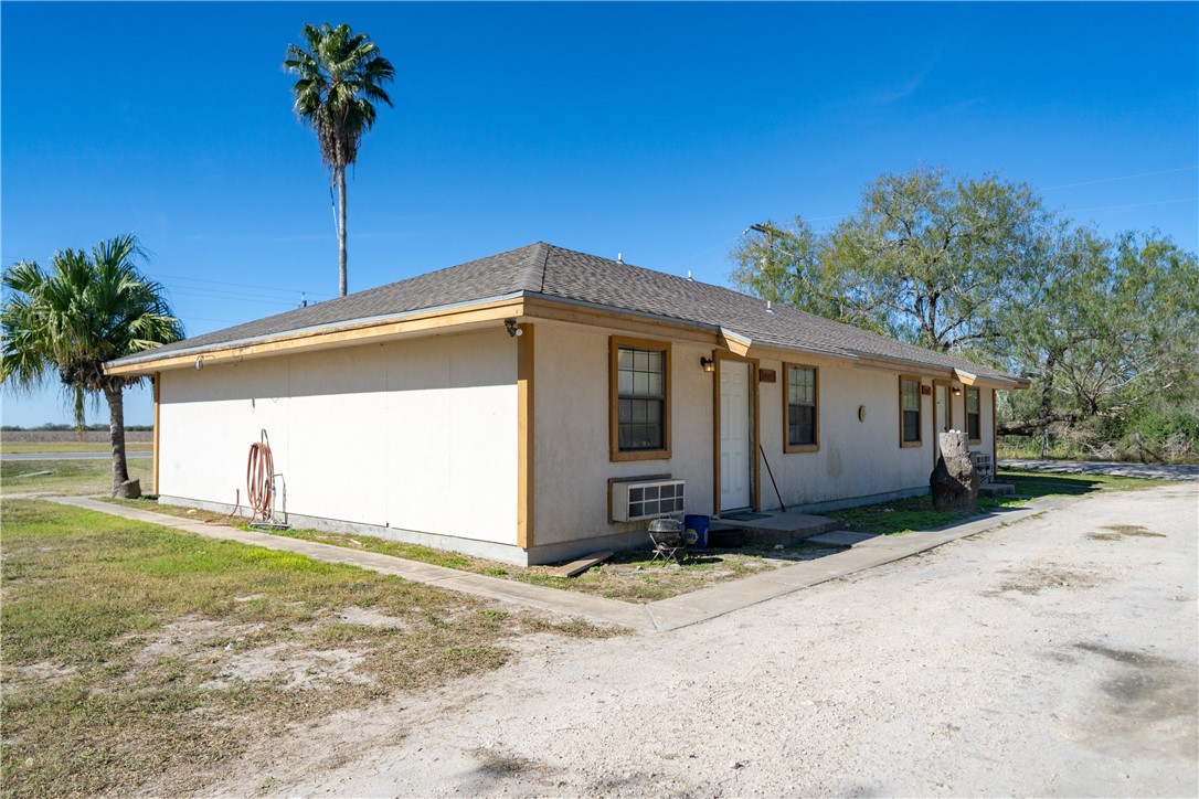 990 E Fm 628 Property Photo 10