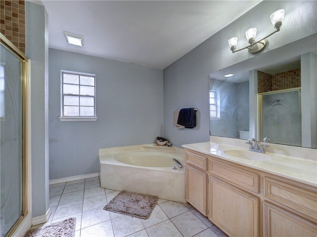 7210 St James Ct Property Photo 16