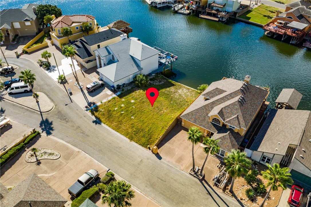 15345 Key Largo Ct Property Photo 4