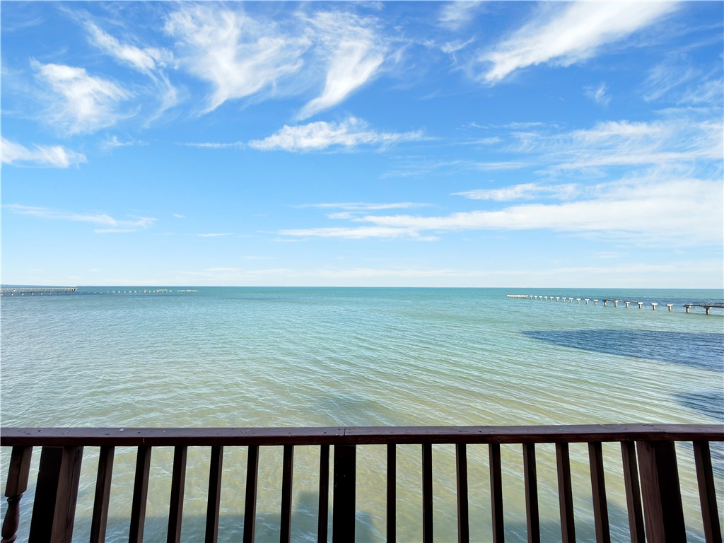 4454 Ocean Dr 4 Property Photo 32