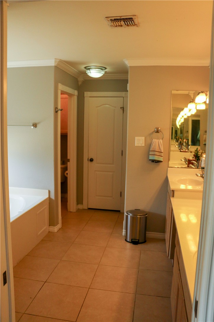 15037 Tesoro Dr Property Photo 23