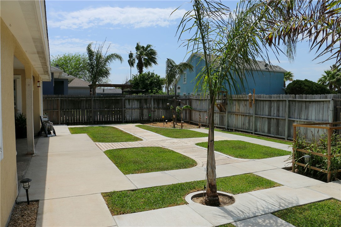 15037 Tesoro Dr Property Photo 33