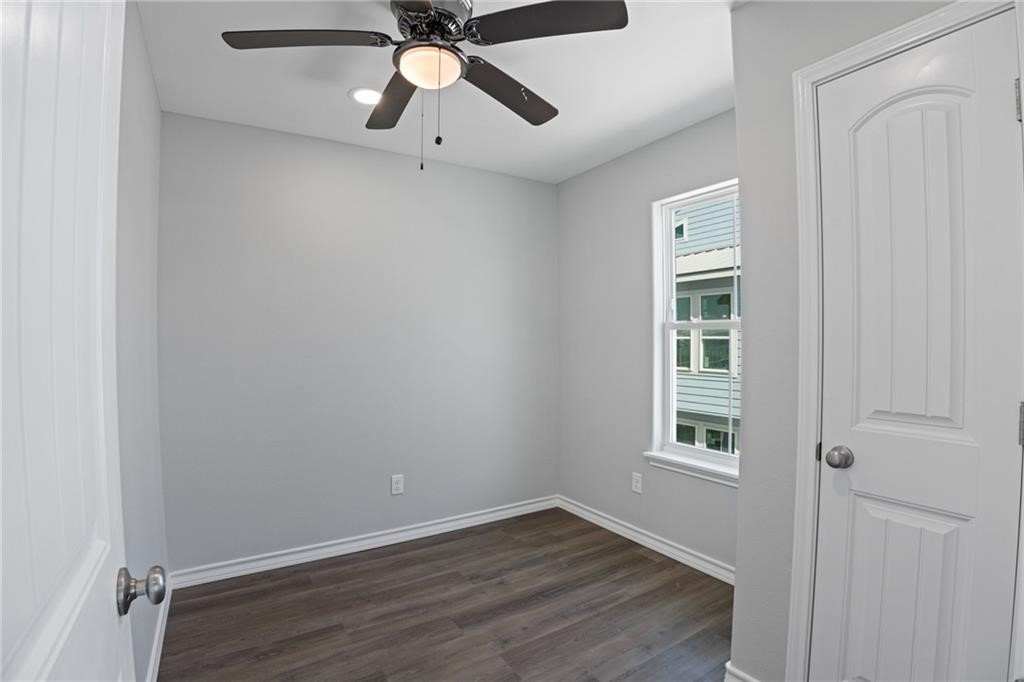 14933 Leeward Dr Property Photo 15