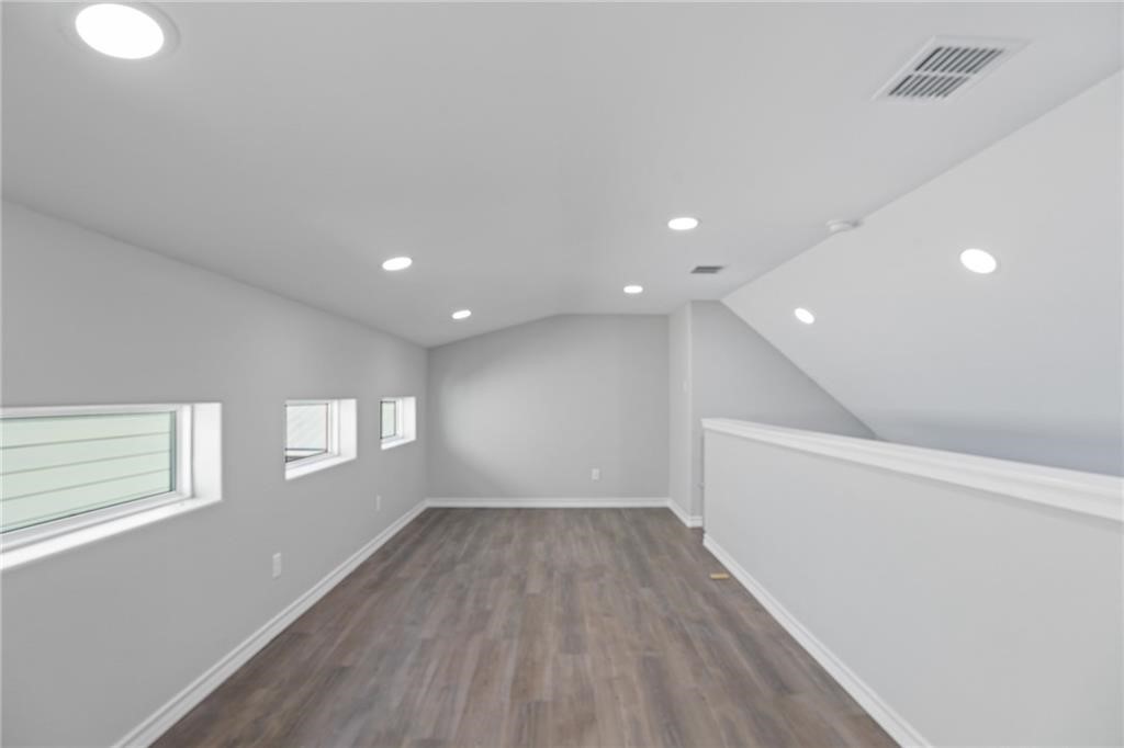 14933 Leeward Dr Property Photo 19