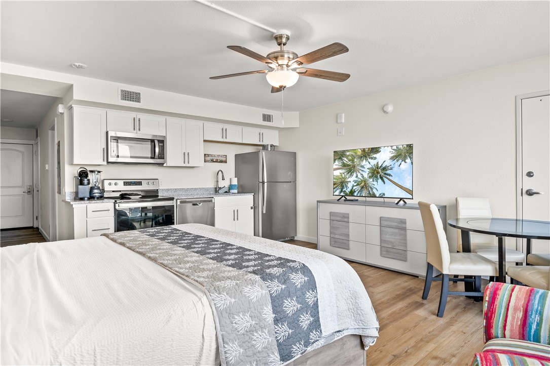 800 Sandcastle Dr 132 Property Photo 16