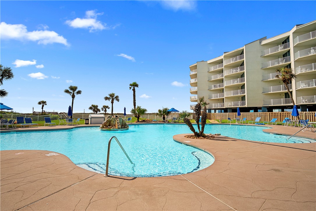 800 Sandcastle Dr 132 Property Photo 23