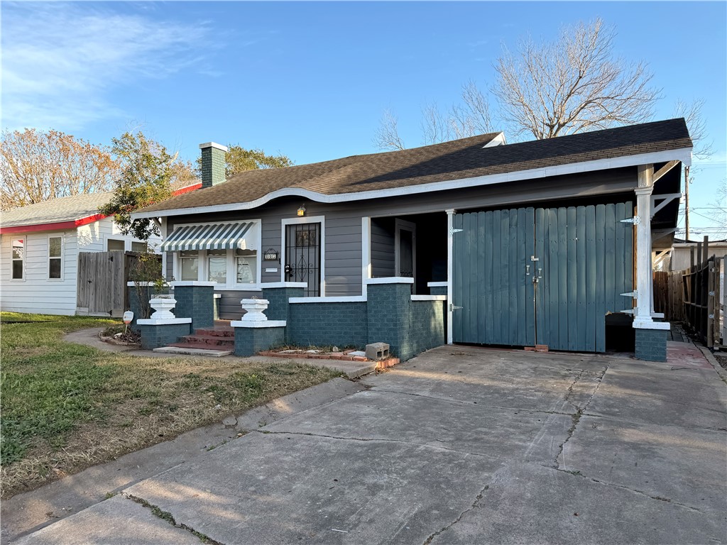 407 Palmero St Property Photo 34