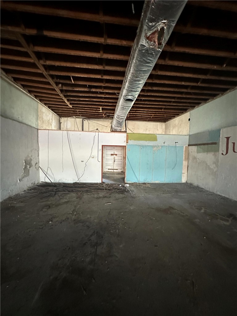 317 N Washington St Property Photo 9