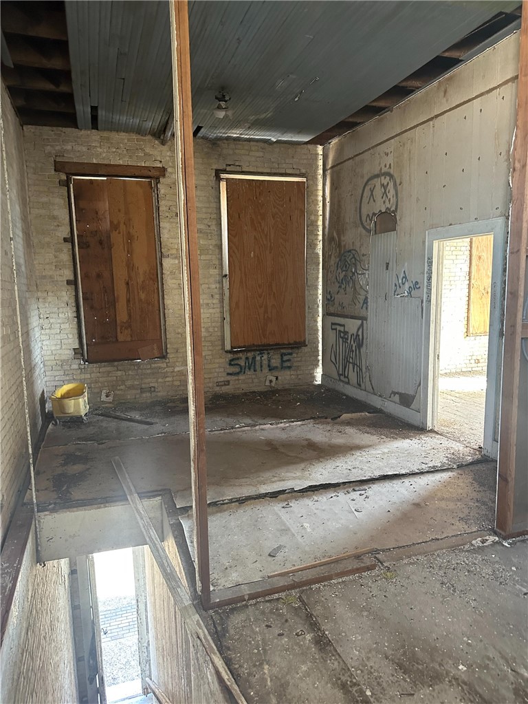317 N Washington St Property Photo 16