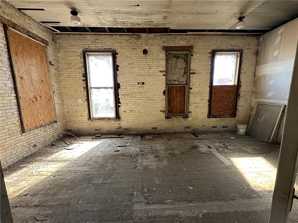 317 N Washington St Property Photo 21