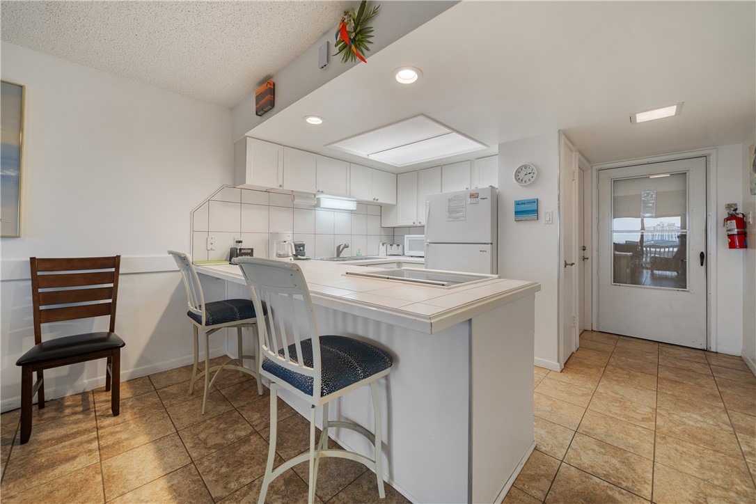 15340 Leeward Dr 207 Property Photo 2