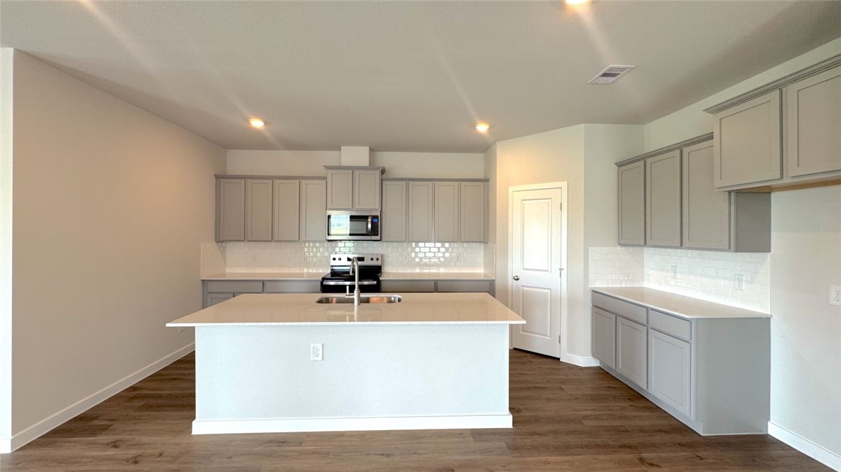 857 Fisher's Island Property Photo 22