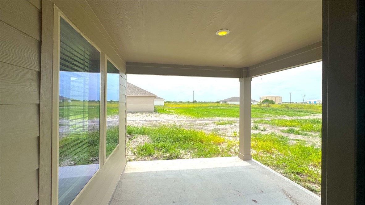 857 Fisher's Island Property Photo 33