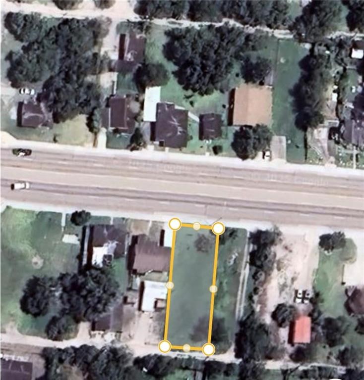 1221 E King Ave Property Photo 6
