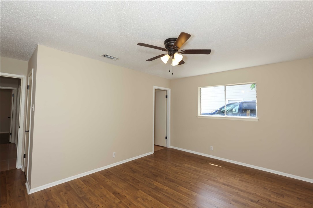 471091 Property Photo 8