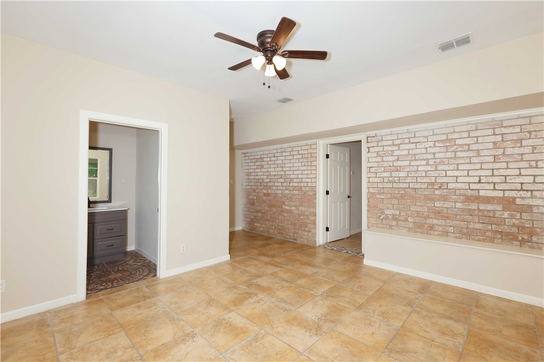 471091 Property Photo 16